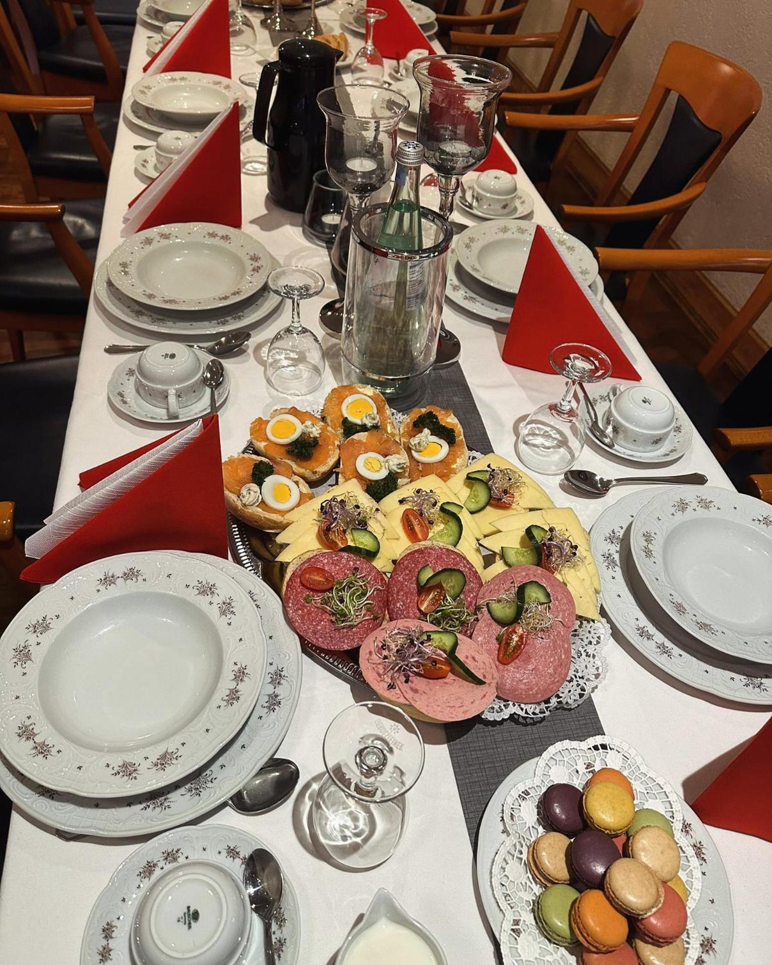 Hotel Zu Den Linden Wachtberg Dış mekan fotoğraf