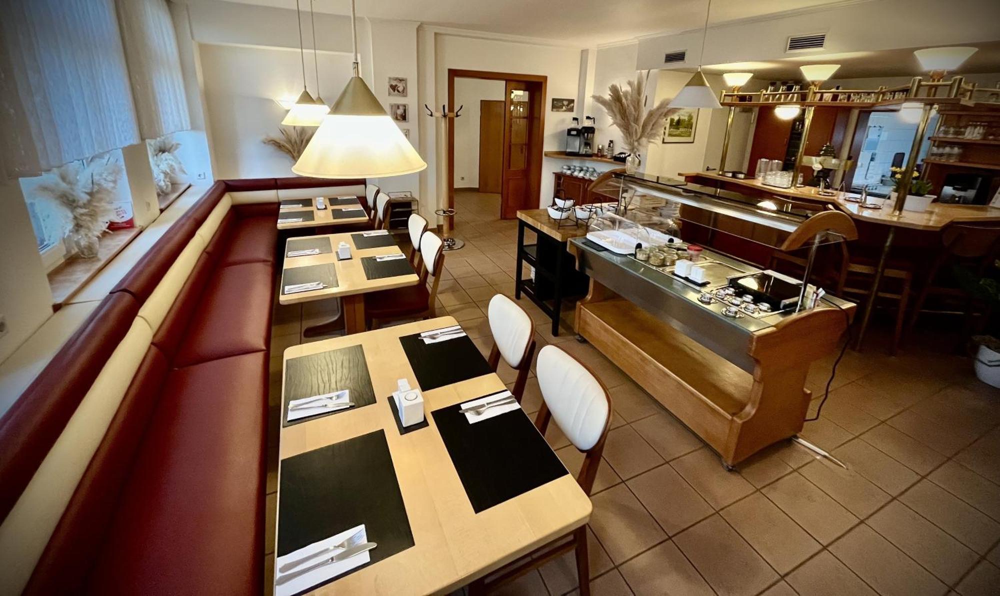 Hotel Zu Den Linden Wachtberg Dış mekan fotoğraf