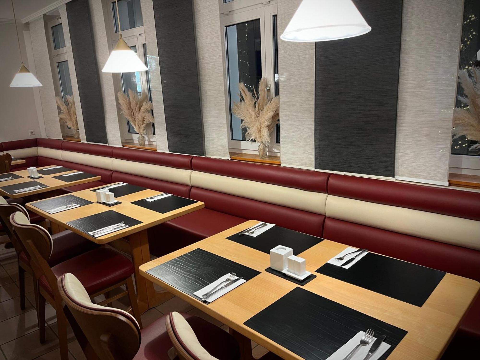 Hotel Zu Den Linden Wachtberg Dış mekan fotoğraf
