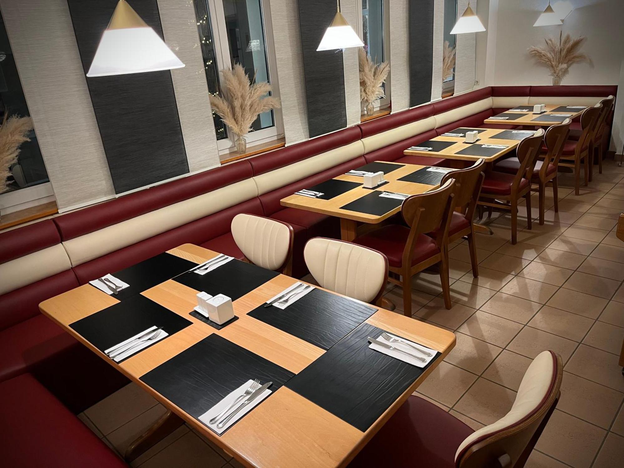 Hotel Zu Den Linden Wachtberg Dış mekan fotoğraf