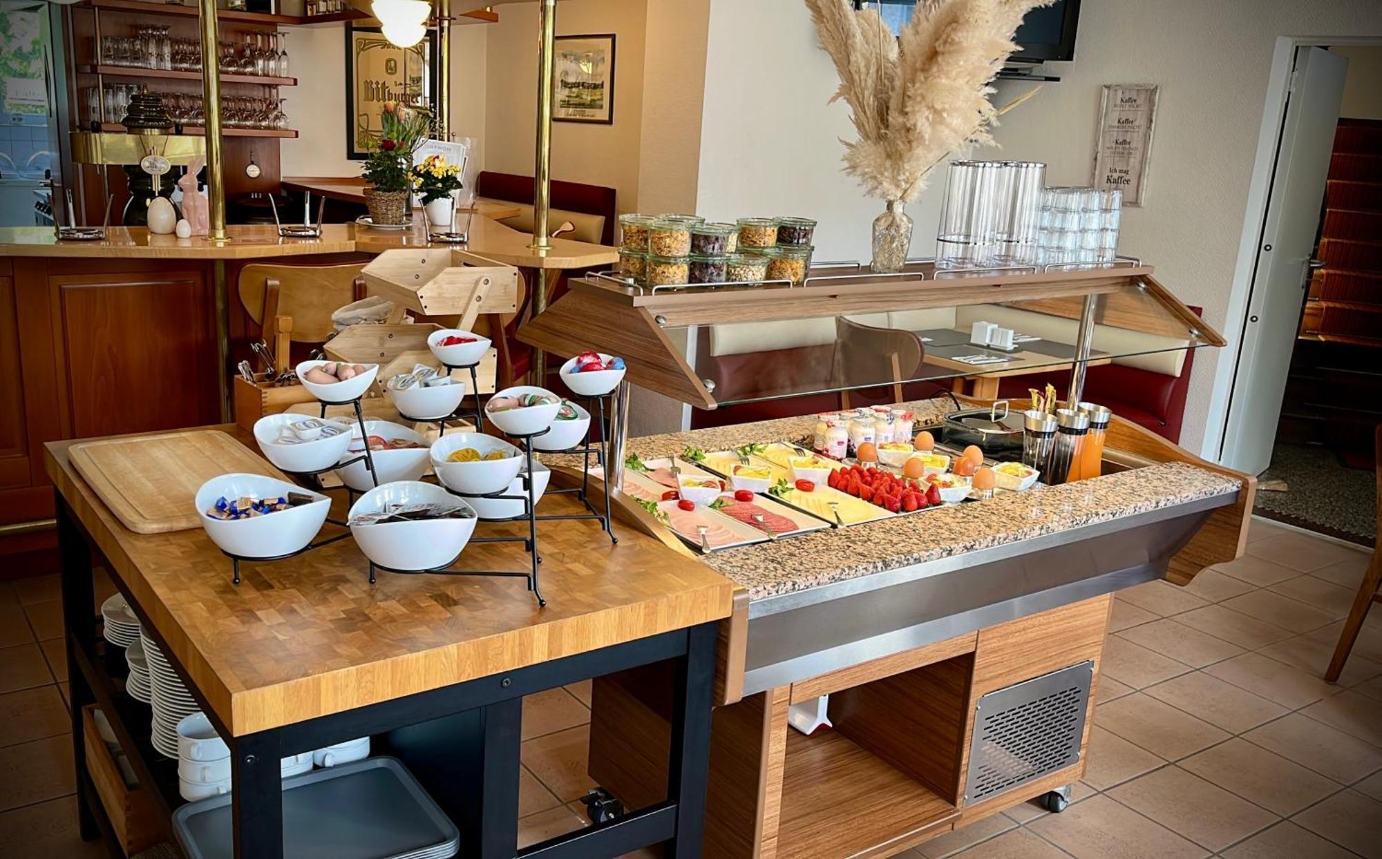 Hotel Zu Den Linden Wachtberg Dış mekan fotoğraf